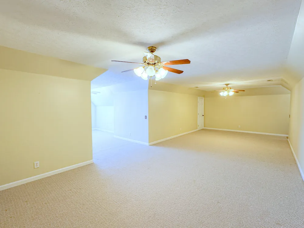 6606 Highway 52 W Lafayette, TN 37083