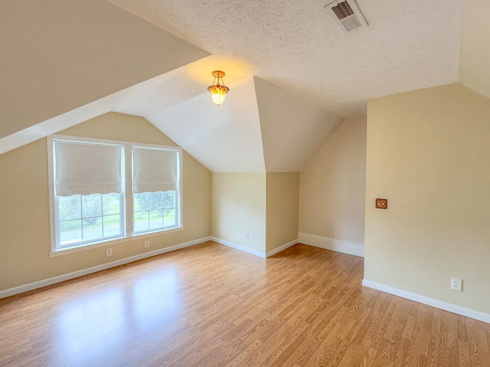 6606 Highway 52 W Lafayette, TN 37083