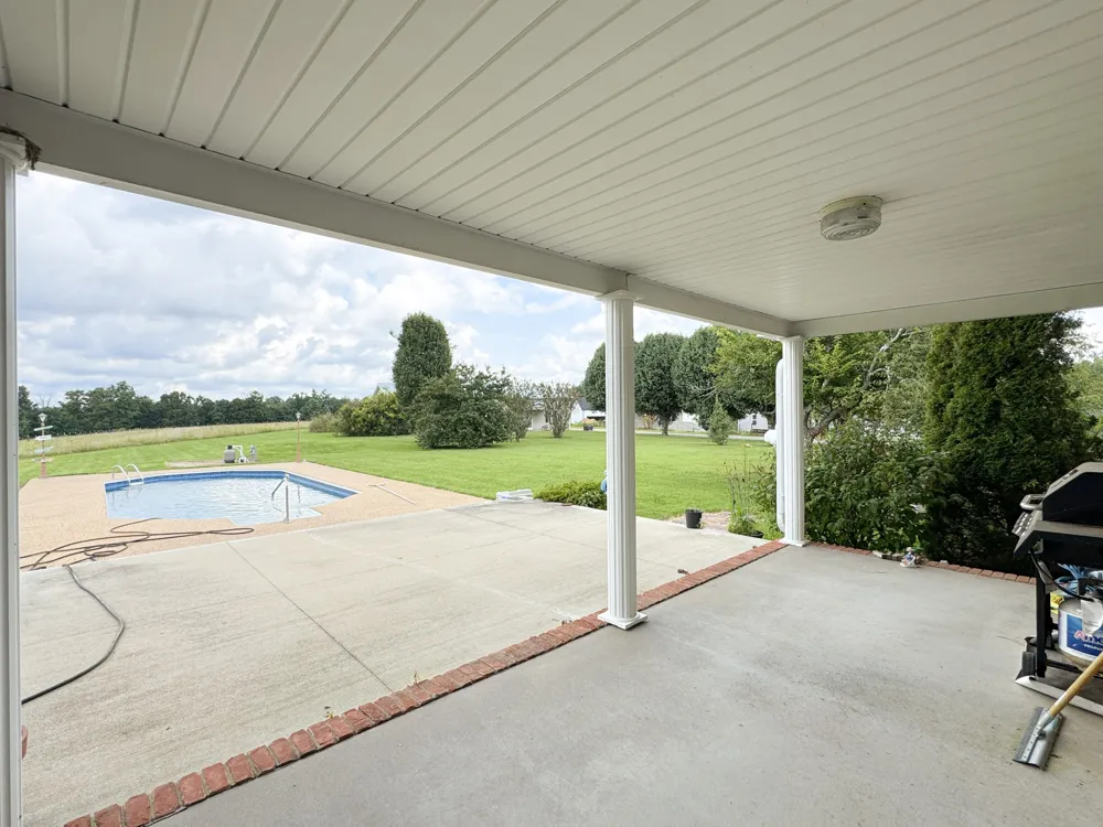 6606 Highway 52 W Lafayette, TN 37083