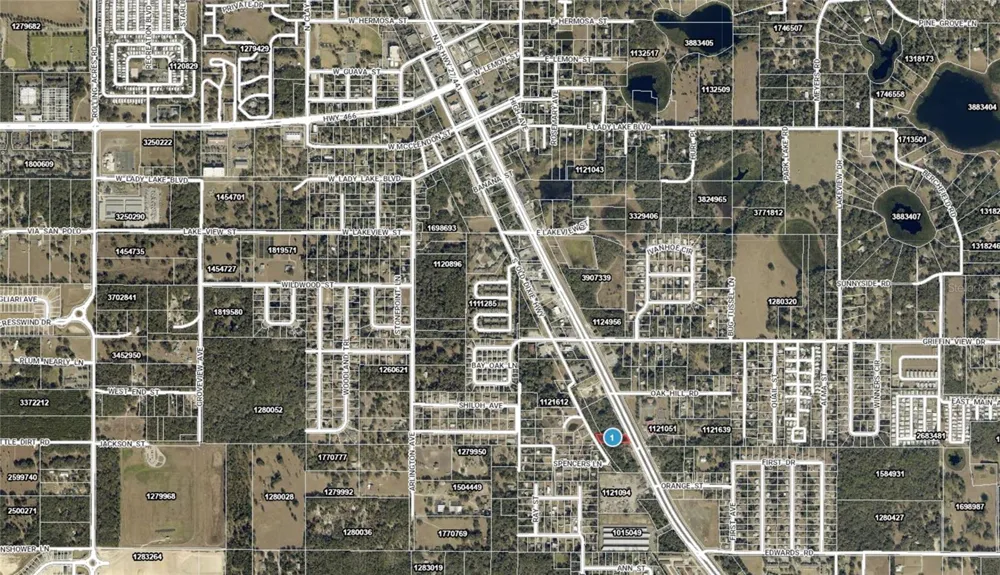 524 S HIGHWAY 27/441 Lady Lake, FL 32159