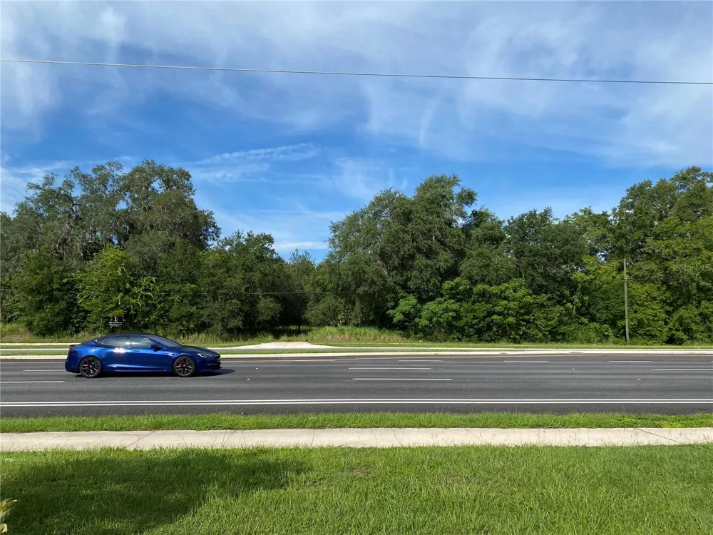 524 S HIGHWAY 27/441 Lady Lake, FL 32159