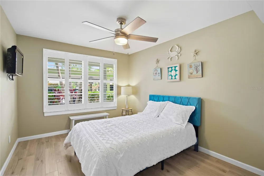 4340 FALMOUTH DRIVE #104 Longboat Key, FL 34228