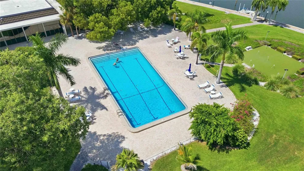 4340 FALMOUTH DRIVE #104 Longboat Key, FL 34228
