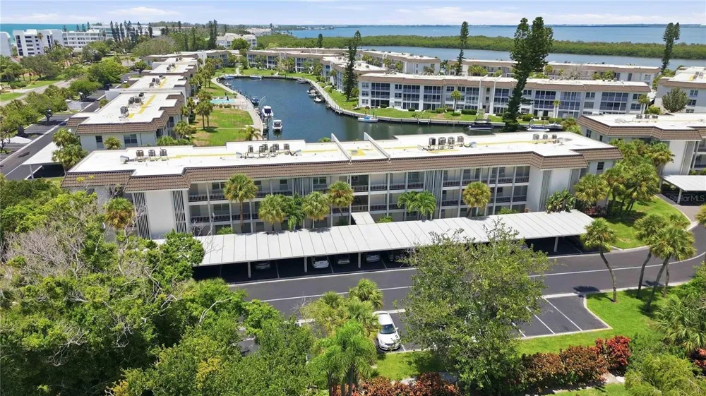 4340 FALMOUTH DRIVE #104 Longboat Key, FL 34228