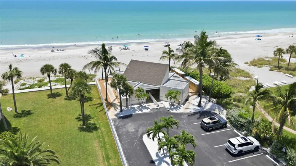 4340 FALMOUTH DRIVE #104 Longboat Key, FL 34228