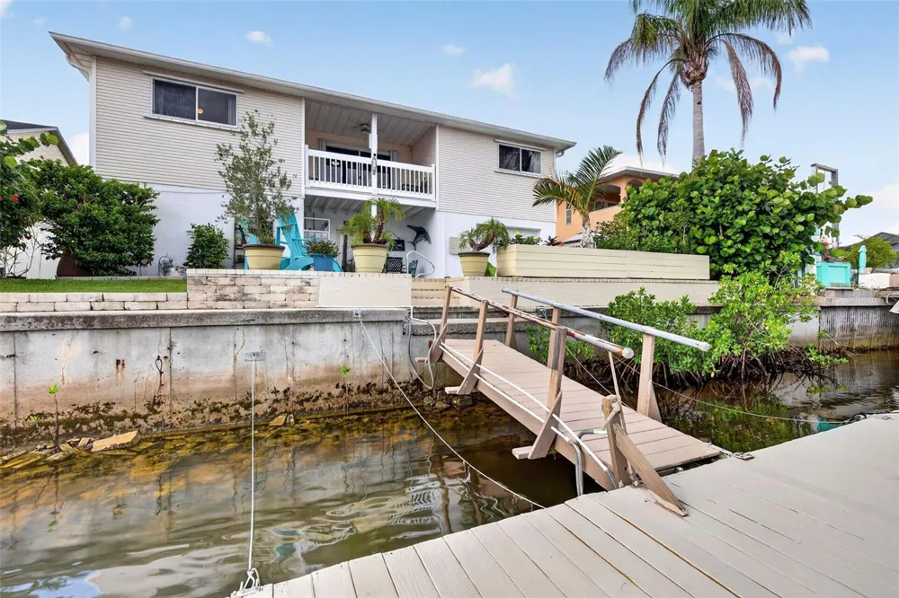 7611 MAKO DRIVE Hudson, FL 34667