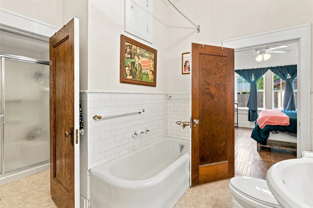 701 Pecan Street Honey Grove, TX 75446