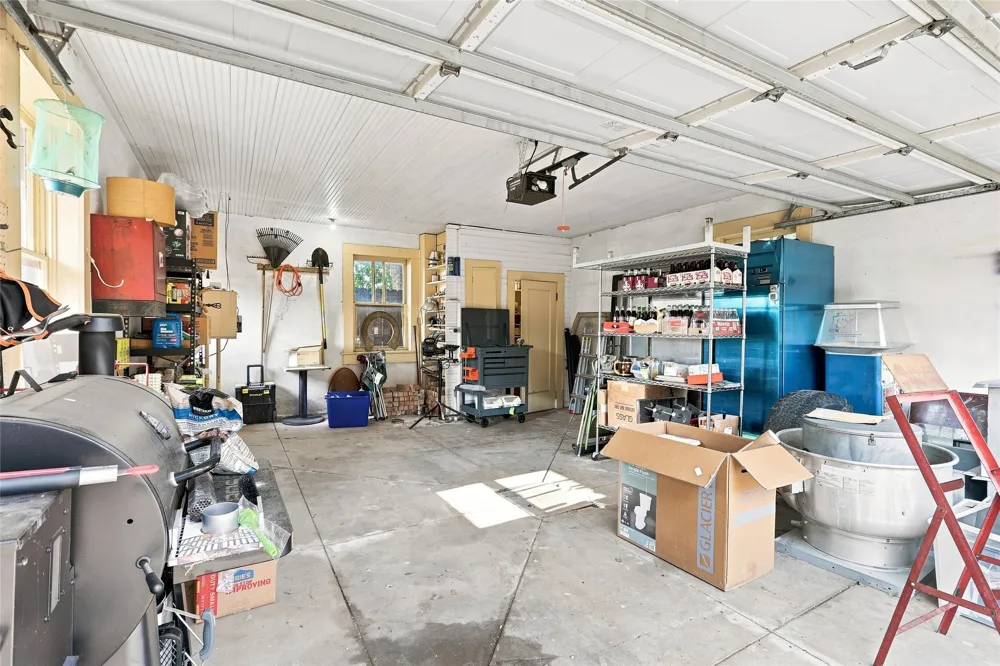 701 Pecan Street Honey Grove, TX 75446