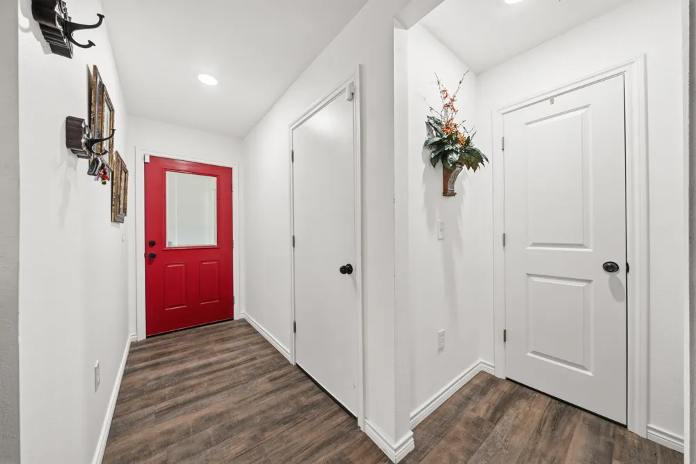 100 Hoover Avenue Whitney, TX 76692
