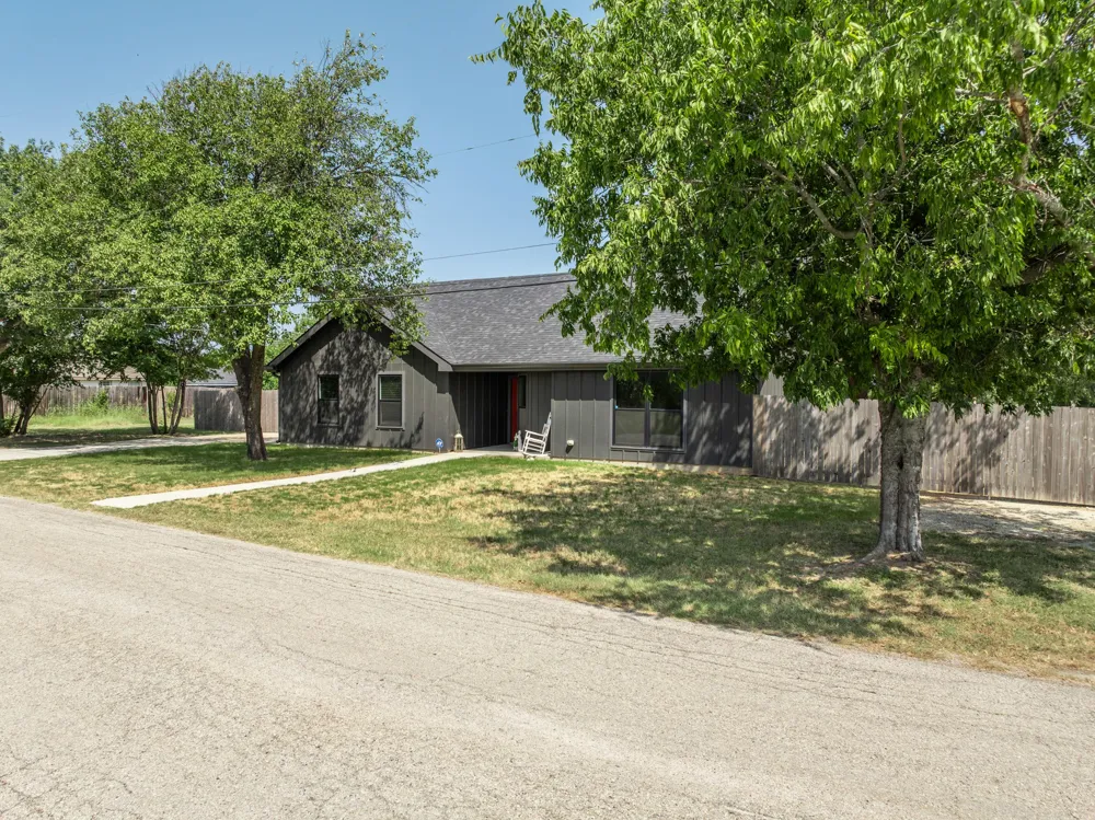 100 Hoover Avenue Whitney, TX 76692