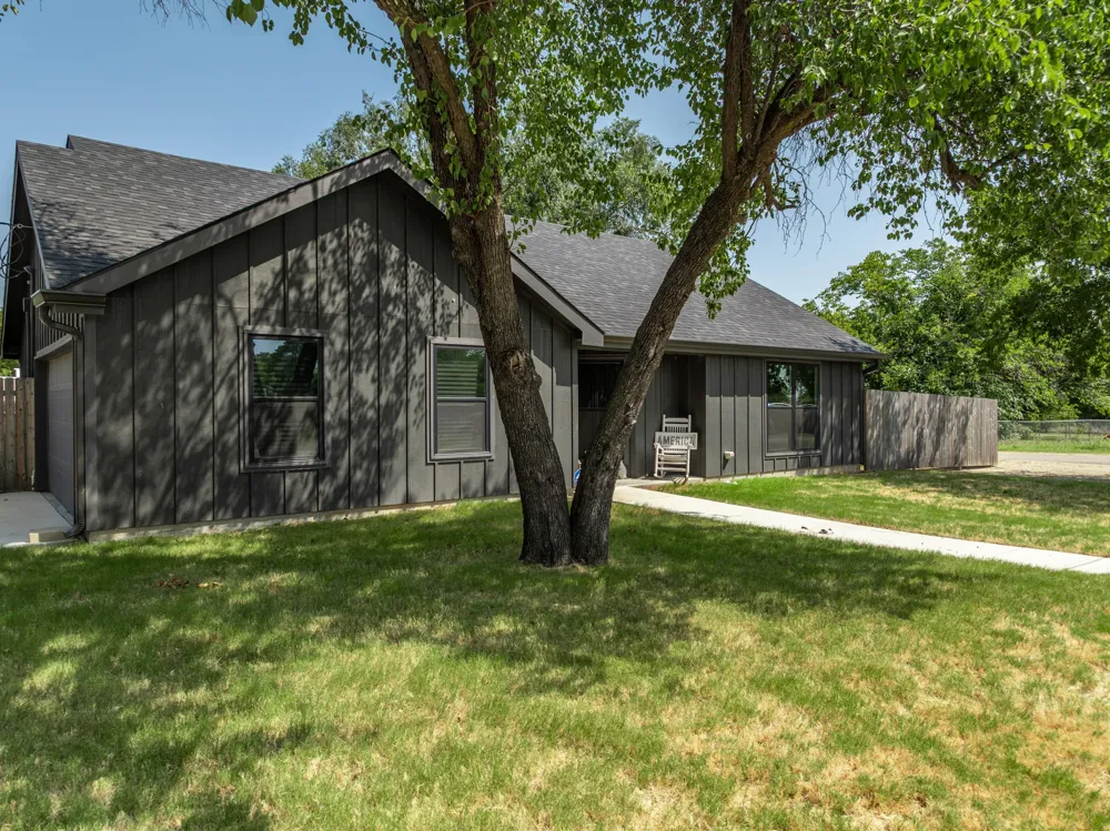 100 Hoover Avenue Whitney, TX 76692