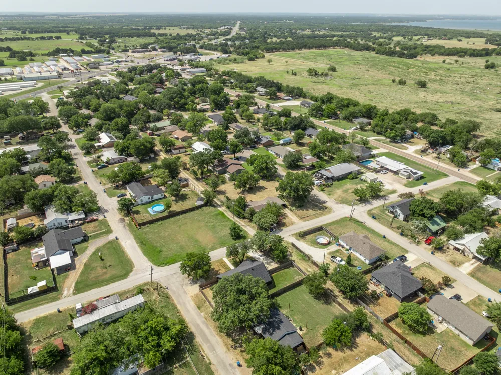 100 Hoover Avenue Whitney, TX 76692