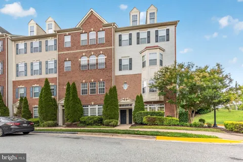5774 VIRGINIA LANE #64