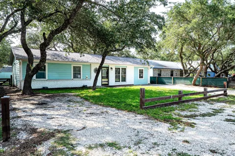205 Winding Way