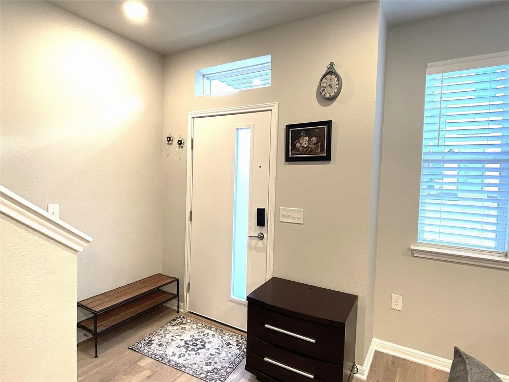 9015 Cattle Baron Path #1802 Austin, TX 78747
