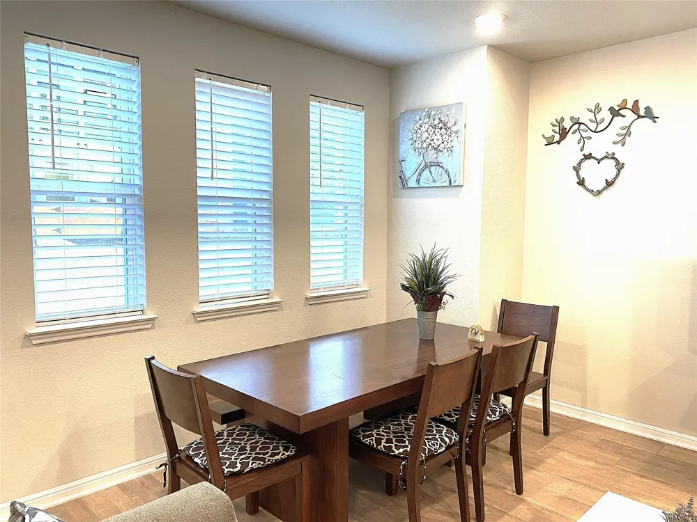 9015 Cattle Baron Path #1802 Austin, TX 78747