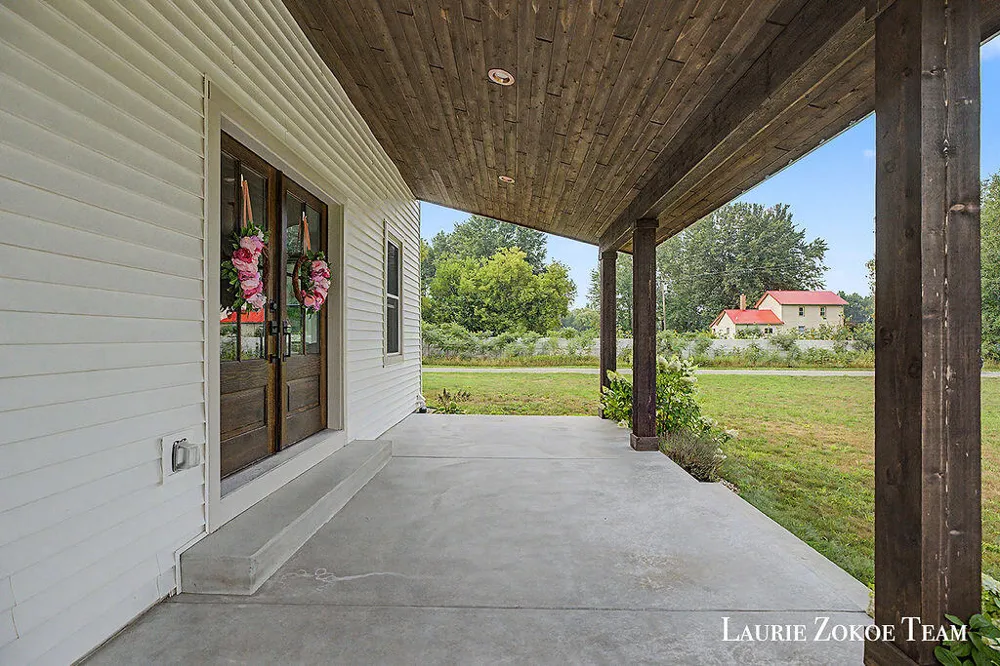 16740 24th Avenue Coopersville, MI 49404