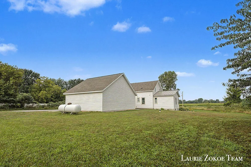 16740 24th Avenue Coopersville, MI 49404