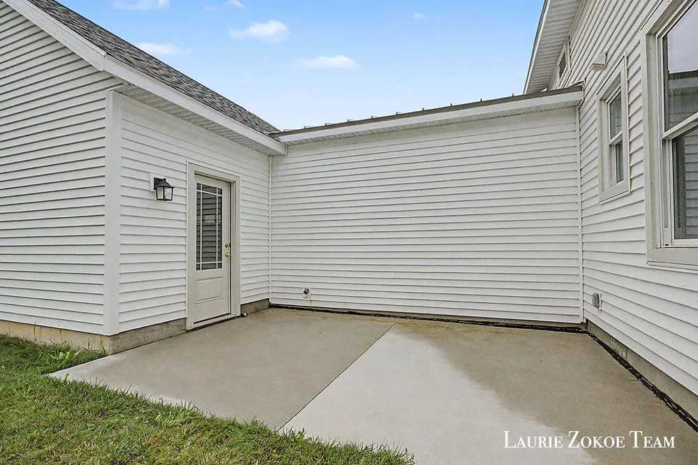 16740 24th Avenue Coopersville, MI 49404