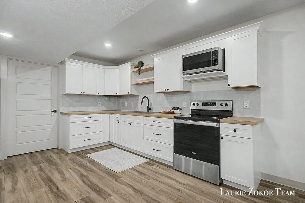 16740 24th Avenue Coopersville, MI 49404