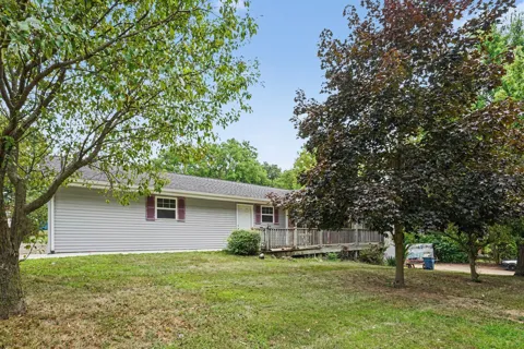 1946 Nazareth Road