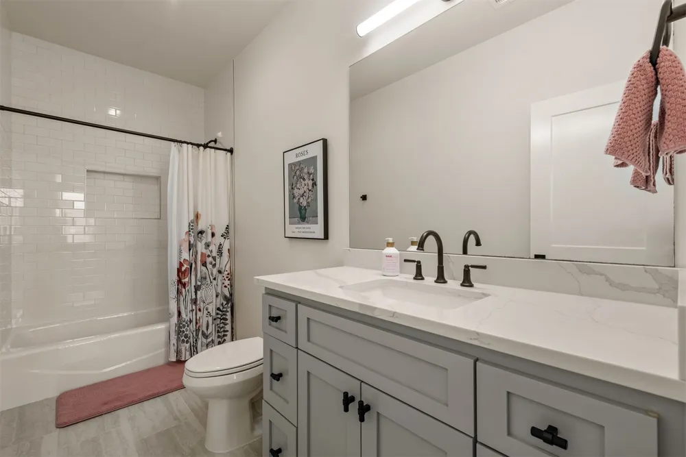6522 E 153rd Street S Bixby, OK 74008