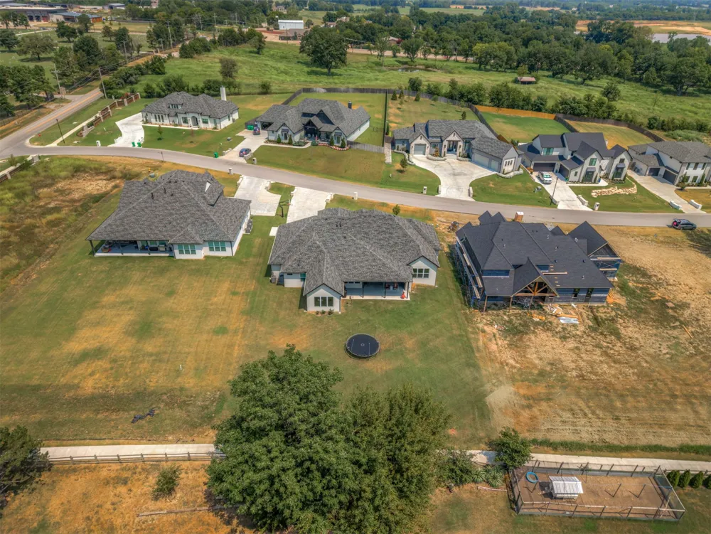 6522 E 153rd Street S Bixby, OK 74008
