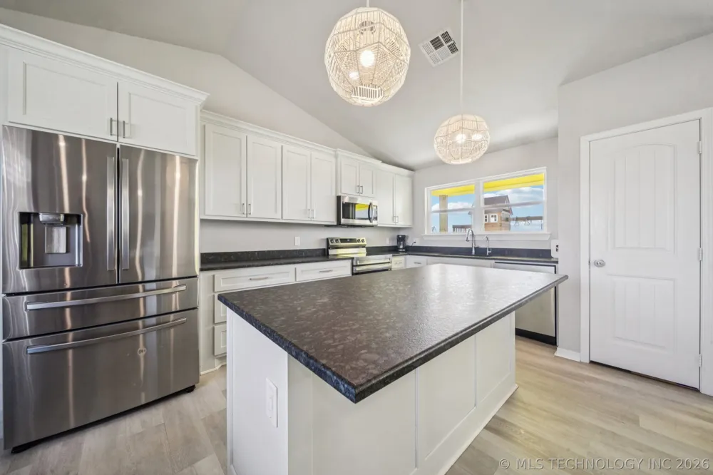 2152 E 430 ROAD Adair, OK 74330