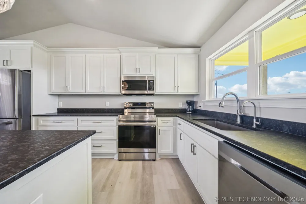 2152 E 430 ROAD Adair, OK 74330