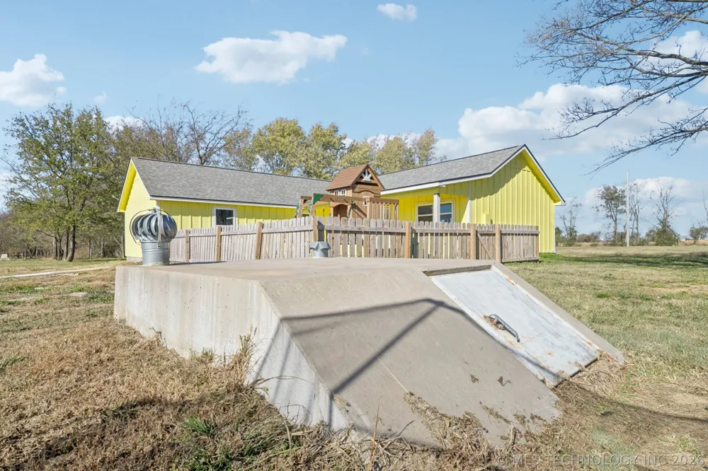 2152 E 430 ROAD Adair, OK 74330