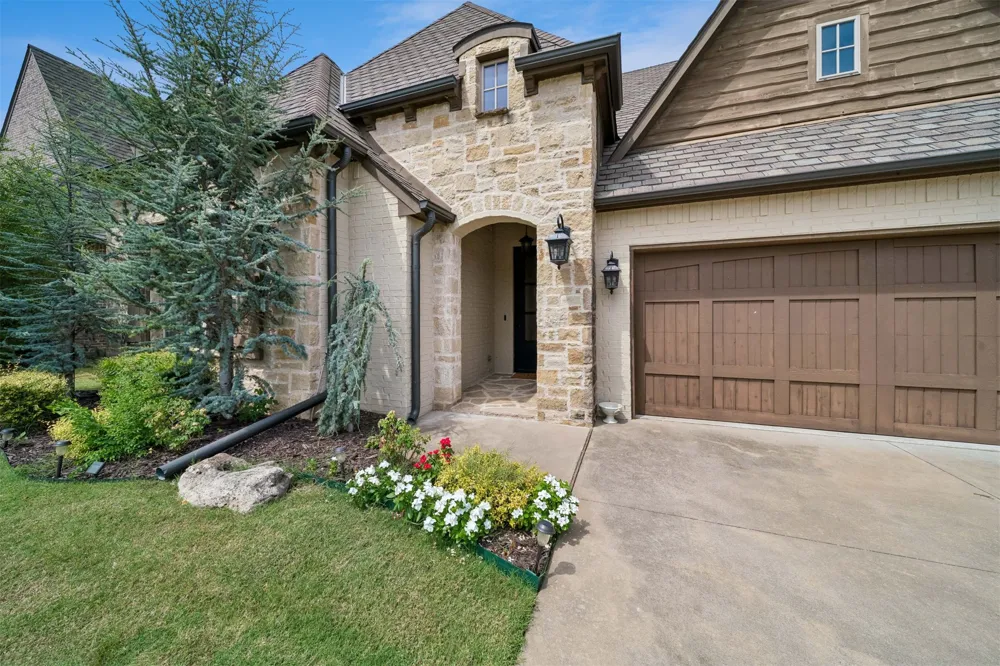 11026 S Kennedy Street Jenks, OK 74037