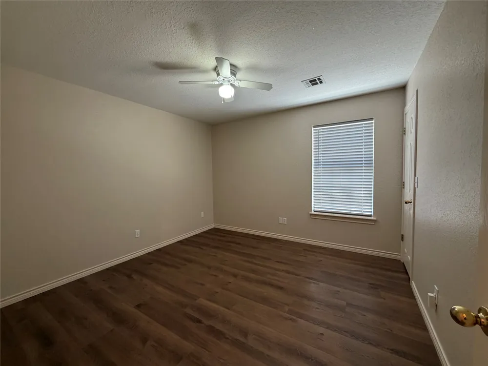 9203 S 73rd East Avenue Tulsa, OK 74133