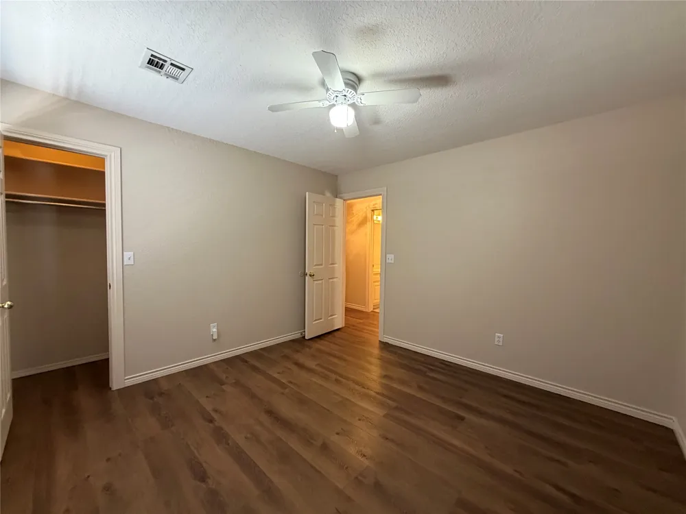 9203 S 73rd East Avenue Tulsa, OK 74133