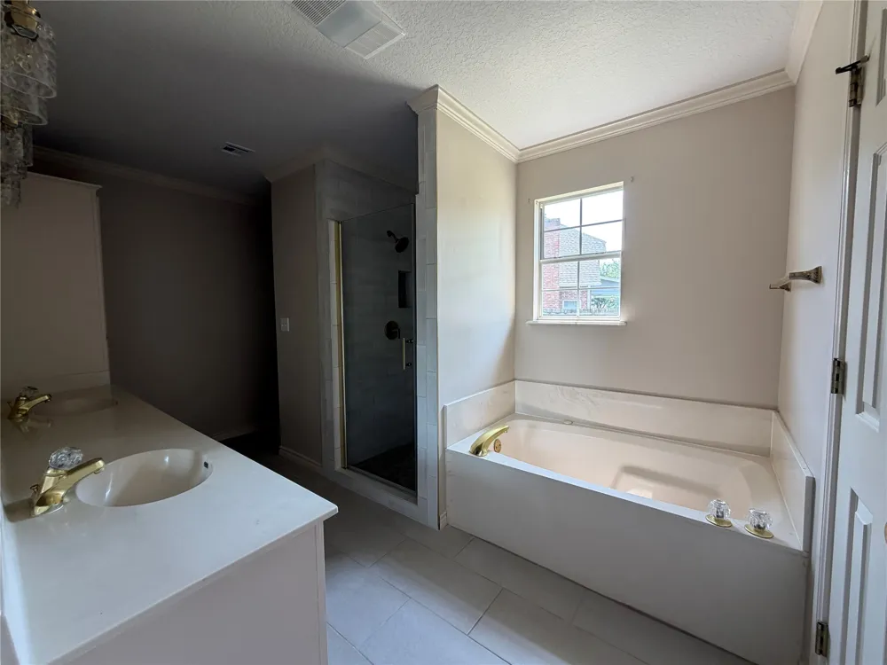 9203 S 73rd East Avenue Tulsa, OK 74133