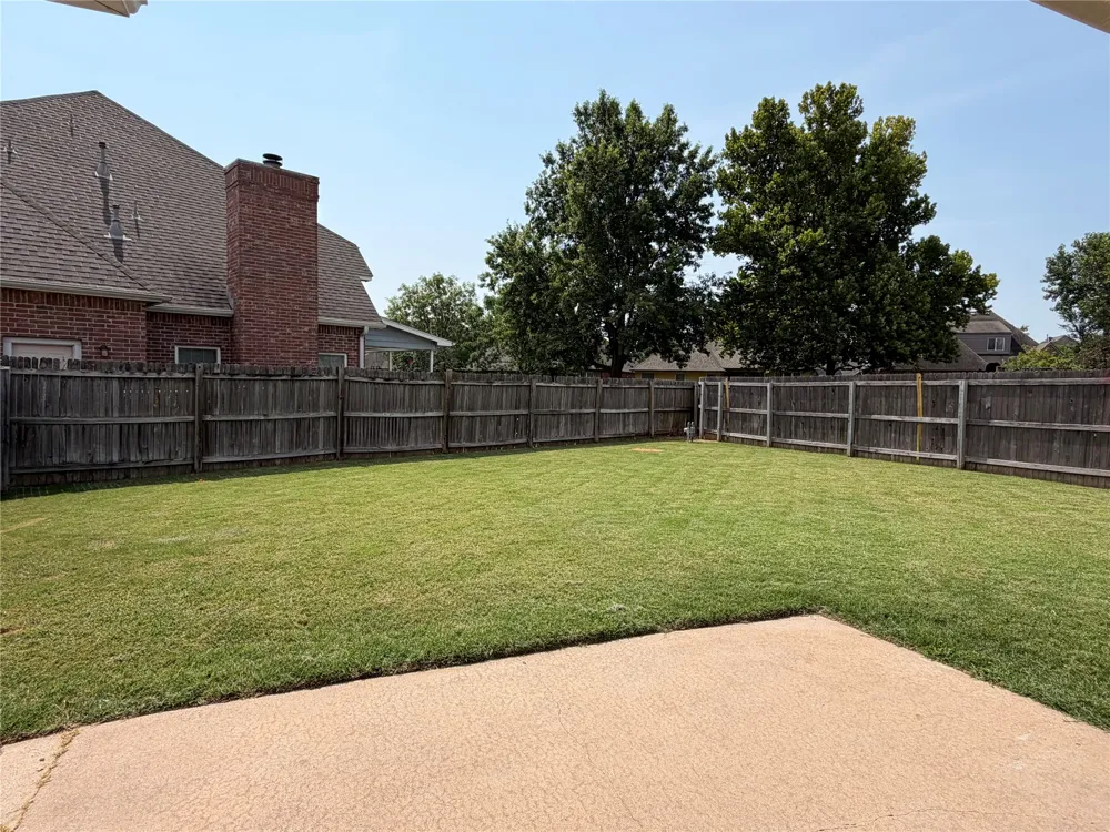 9203 S 73rd East Avenue Tulsa, OK 74133