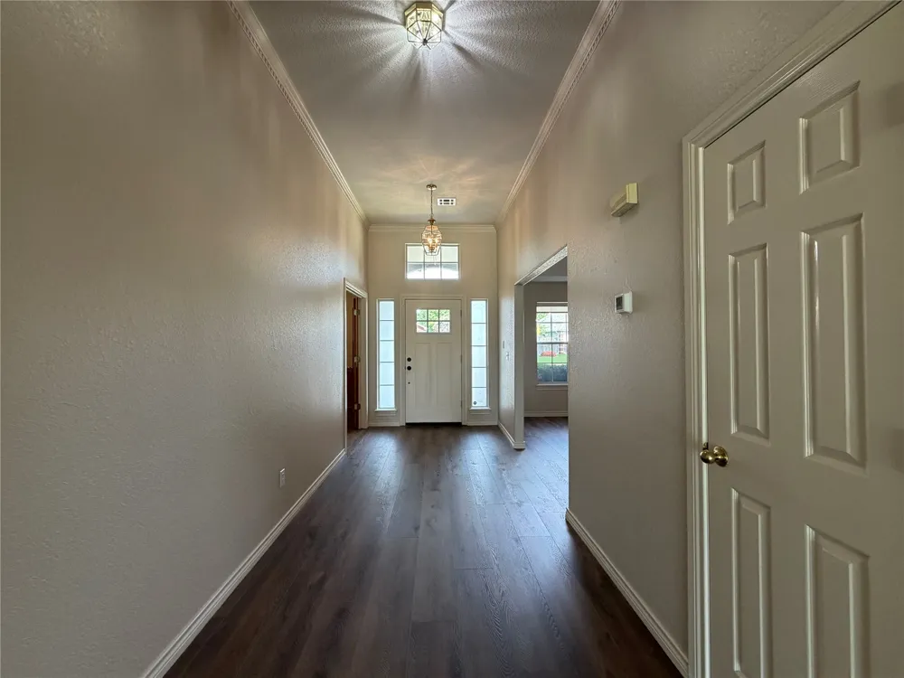9203 S 73rd East Avenue Tulsa, OK 74133