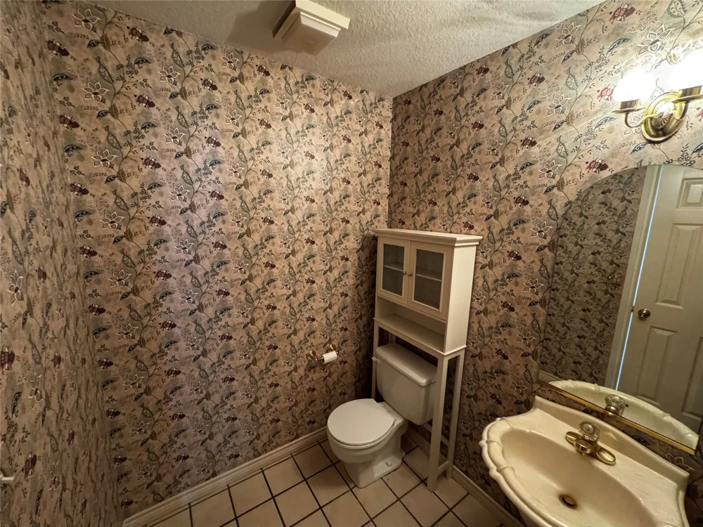9203 S 73rd East Avenue Tulsa, OK 74133