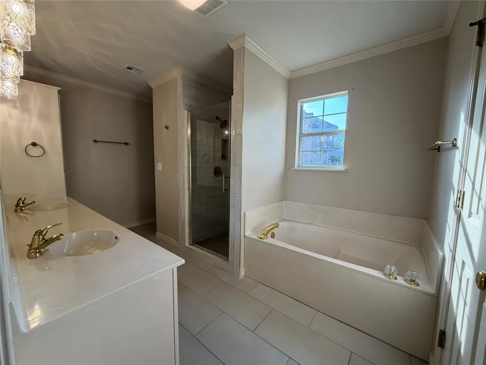 9203 S 73rd East Avenue Tulsa, OK 74133