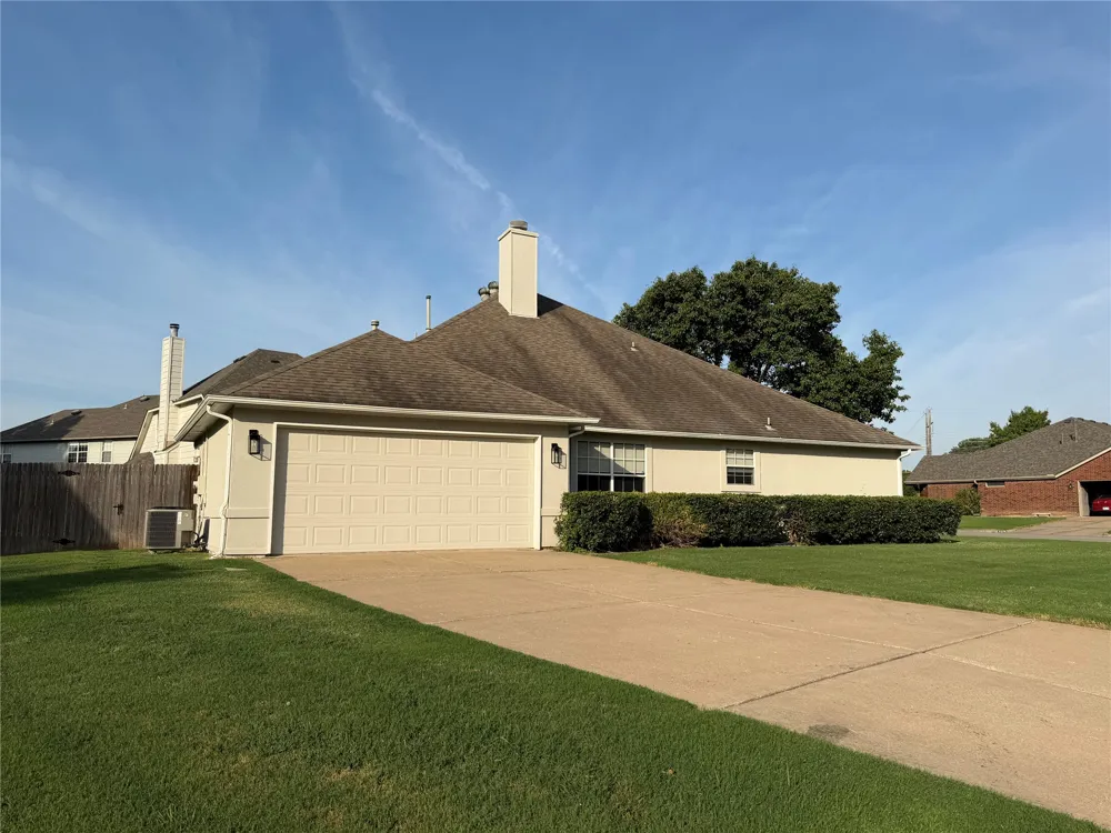 9203 S 73rd East Avenue Tulsa, OK 74133