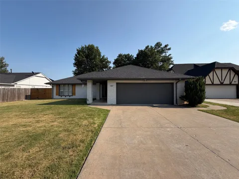 9814 E 37th Court