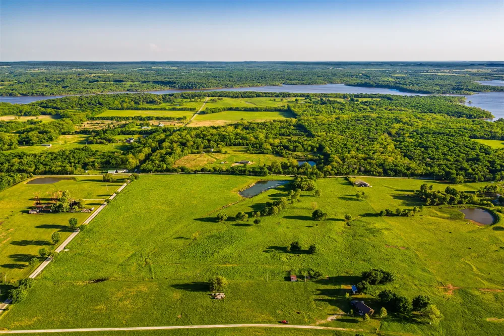 10 S 4190 ROAD Claremore, OK 74017