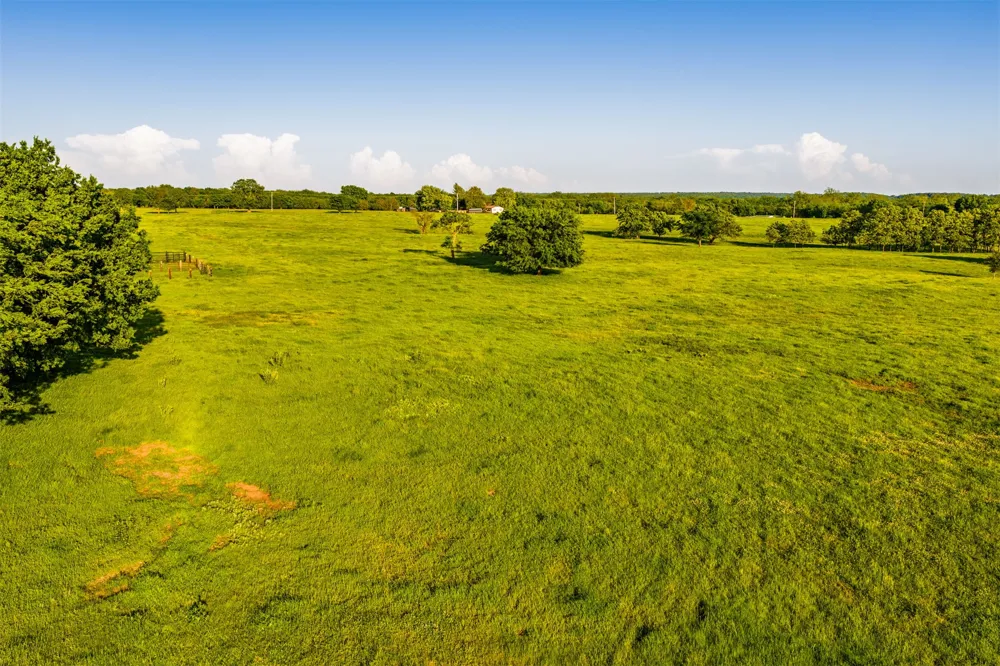 10 S 4190 ROAD Claremore, OK 74017