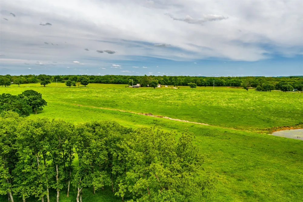 30 S 4190 ROAD Claremore, OK 74017