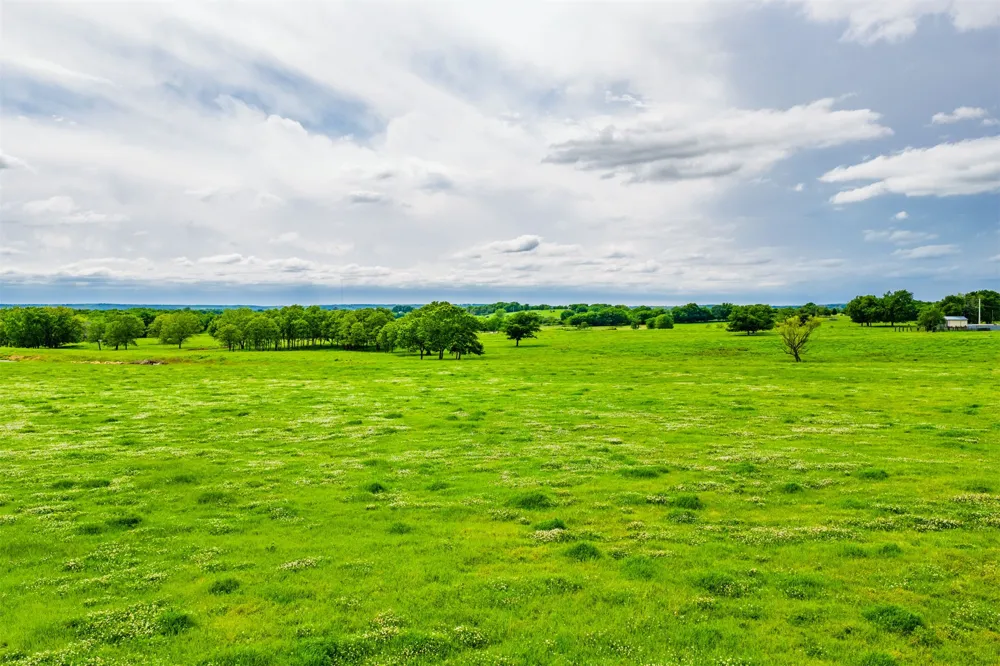 30 S 4190 ROAD Claremore, OK 74017
