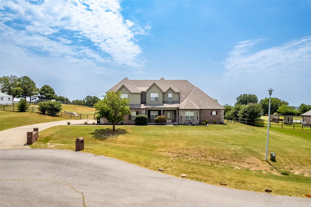 3594 E 181st Street Skiatook, OK 74070