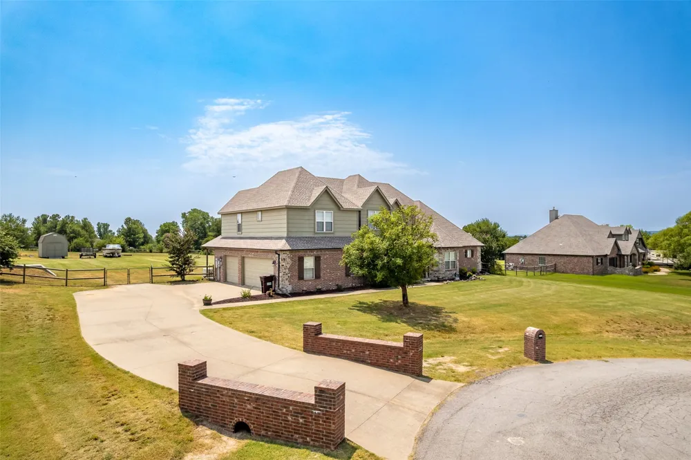 3594 E 181st Street Skiatook, OK 74070