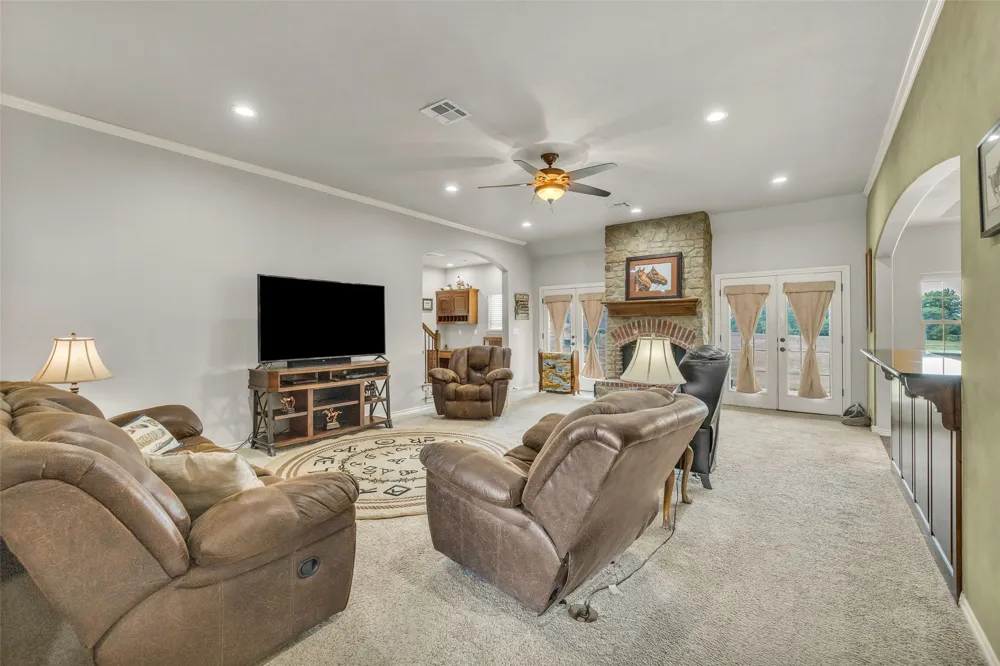 3594 E 181st Street Skiatook, OK 74070