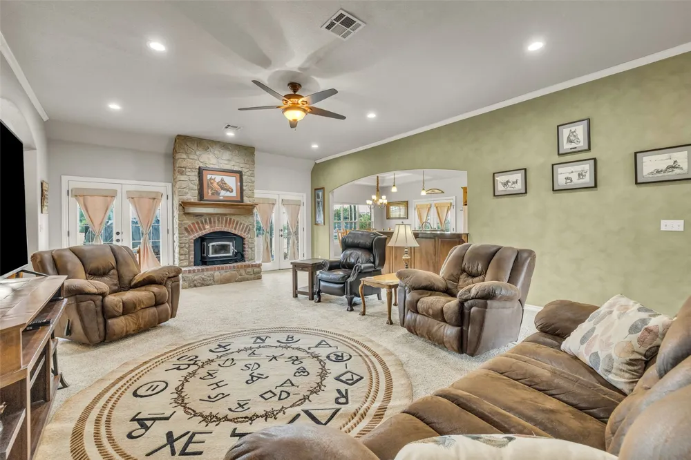 3594 E 181st Street Skiatook, OK 74070