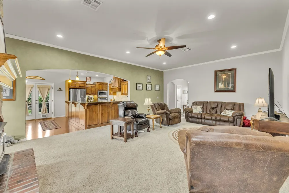 3594 E 181st Street Skiatook, OK 74070
