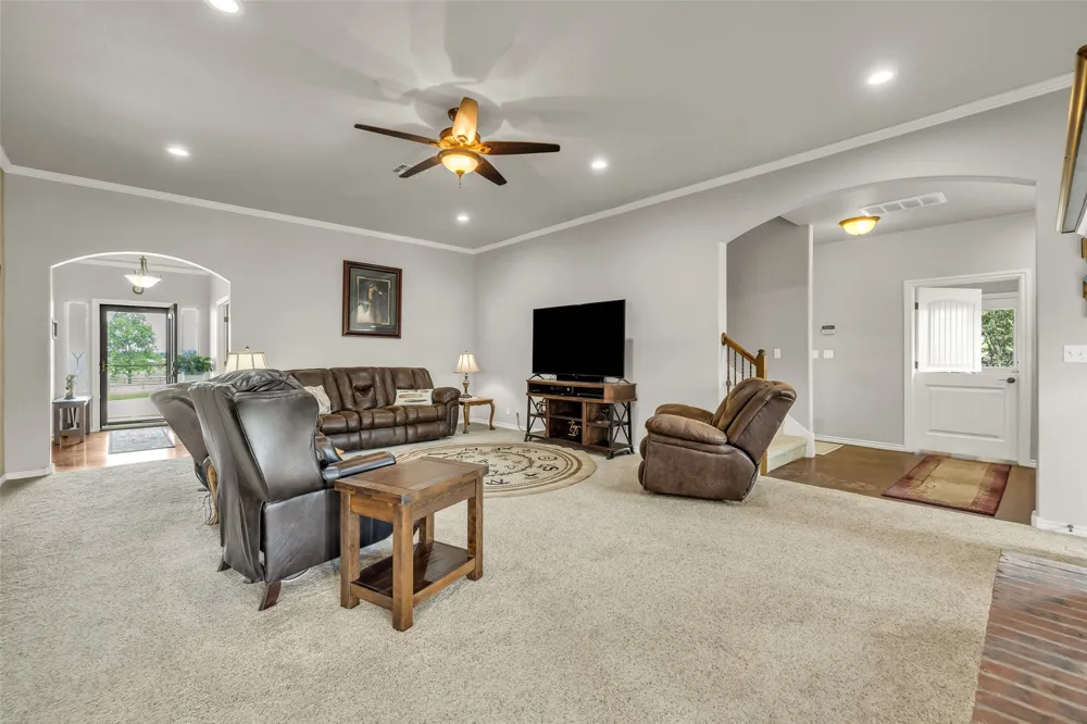 3594 E 181st Street Skiatook, OK 74070